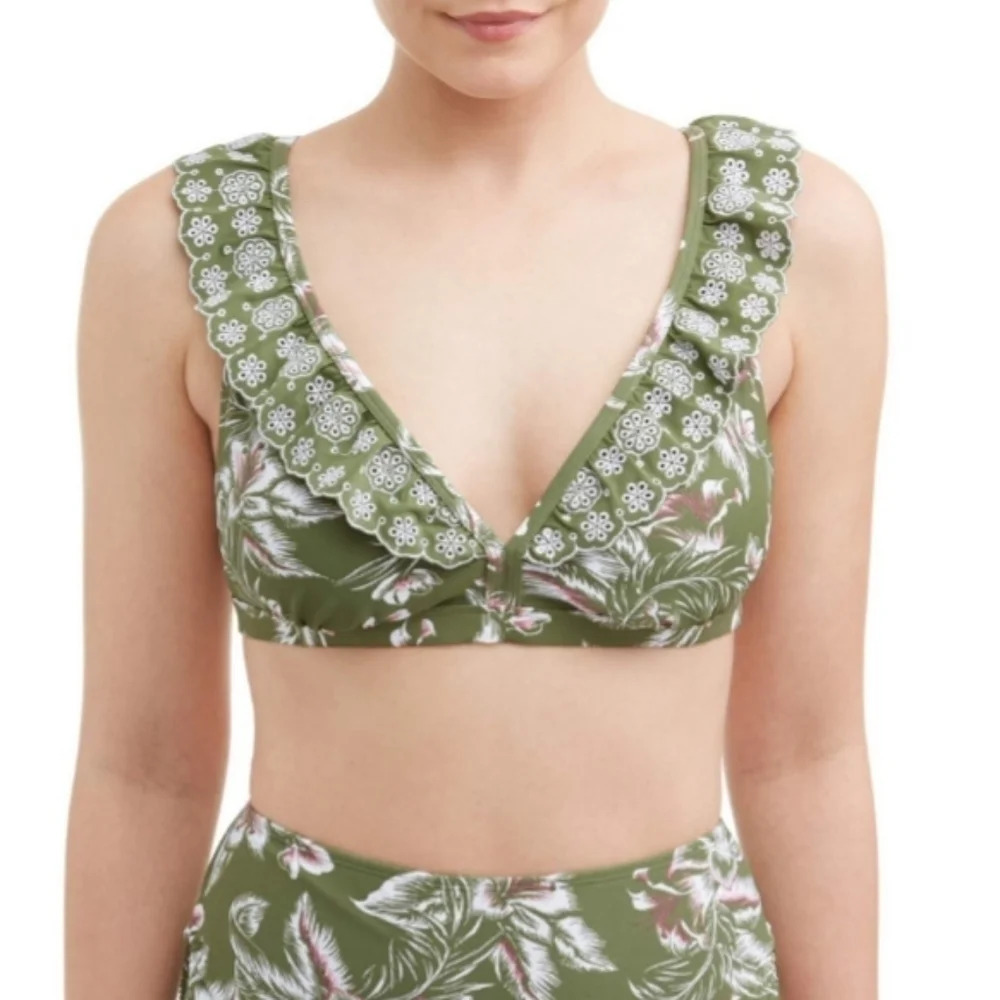 *NWT* Time and Tru Floral Halter Bikini Top